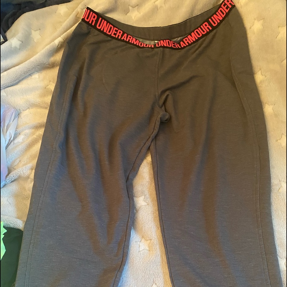 Under Armour loose xl gray jogger pants